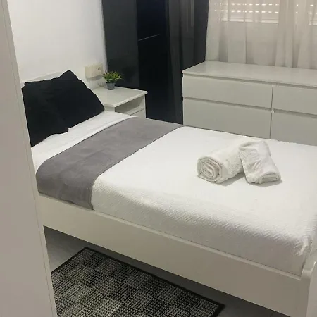 Piso Con Tres En Ferrol